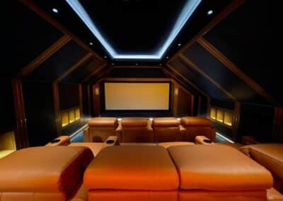 paint and decor services 32