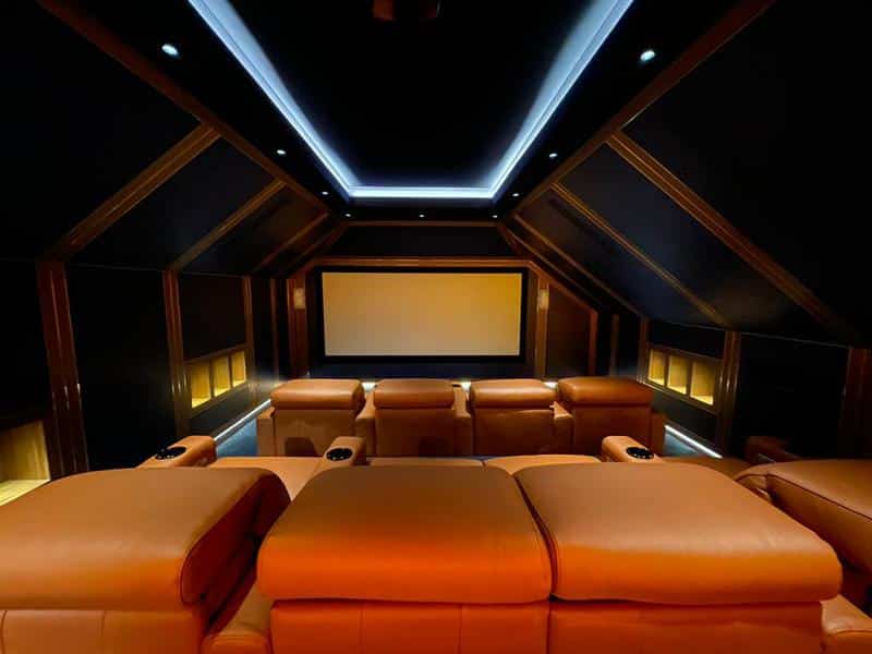 paint and decor services 32